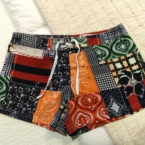 Raya women board shorts size medium